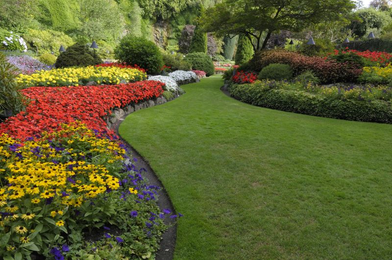 Plant Bed Mulching in Ventura County, CA